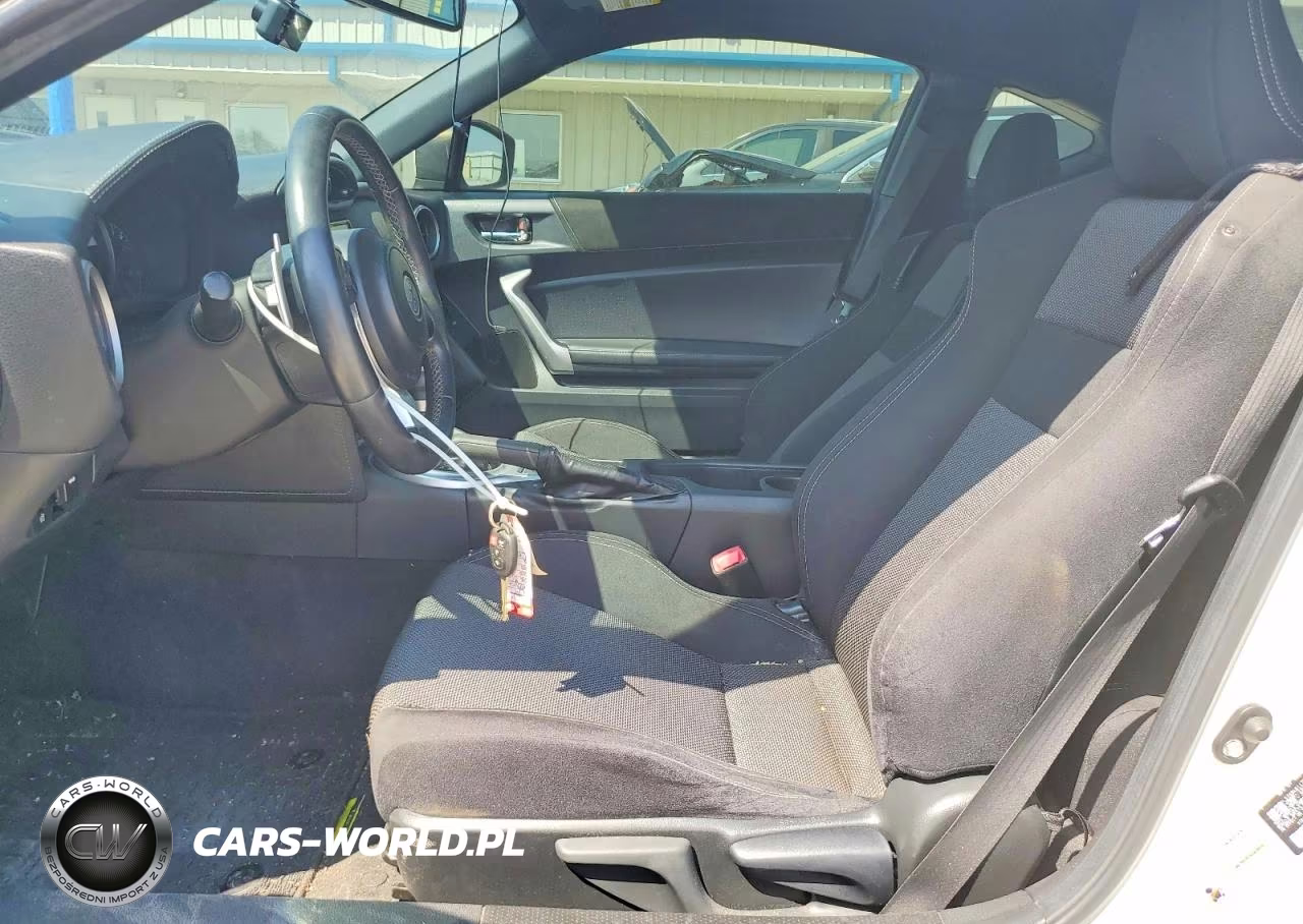 2019 Toyota 86 Base VIN:JF1ZNAA1XK8702262 - 7