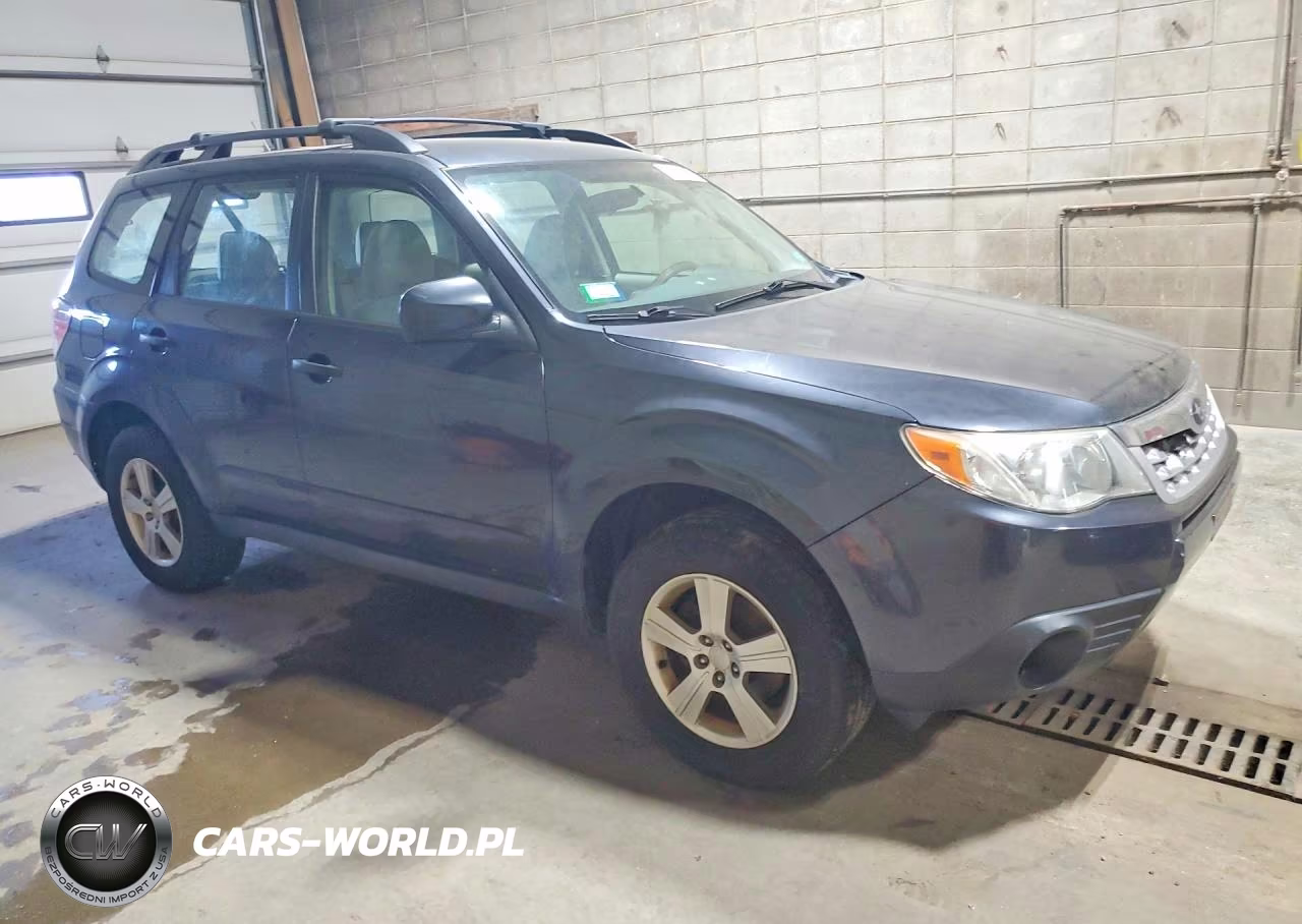 2013 Subaru Forester VIN:JF2SHABC4DH431352 - 4