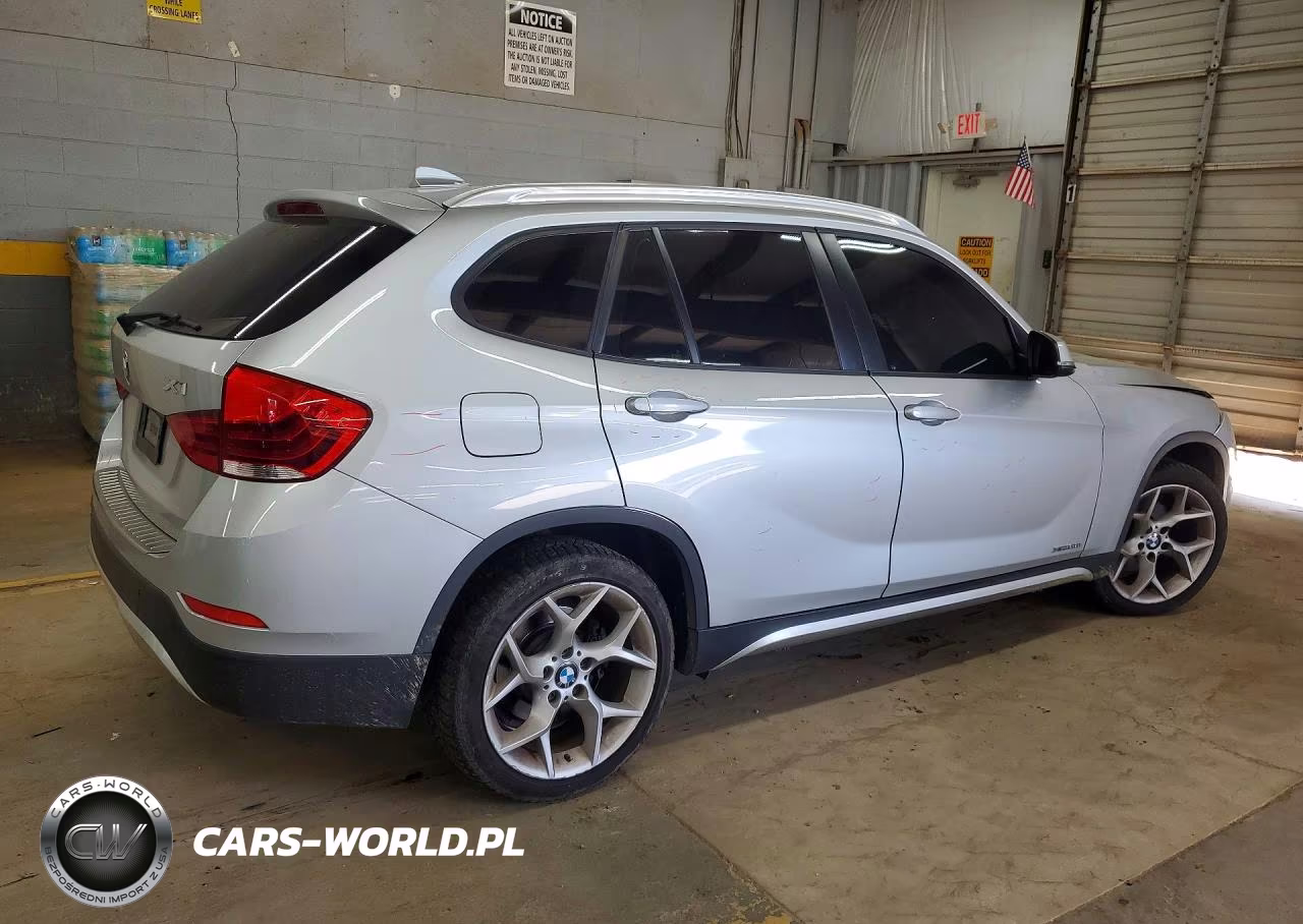 2013 BMW X1 xDrive28I VIN:WBAVL1C56DVR86571 - 3