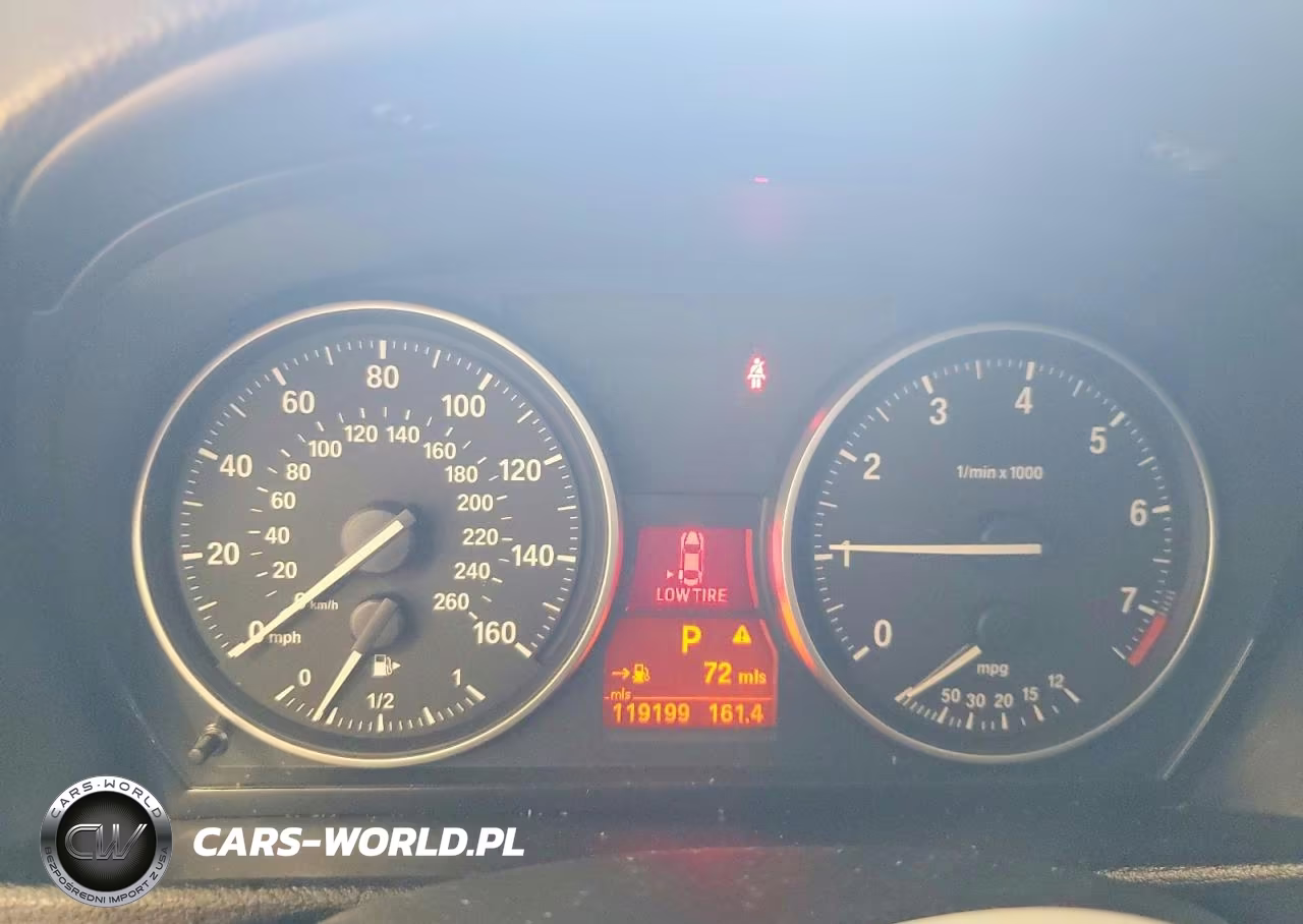 2013 BMW X1 xDrive28I VIN:WBAVL1C56DVR86571 - 9