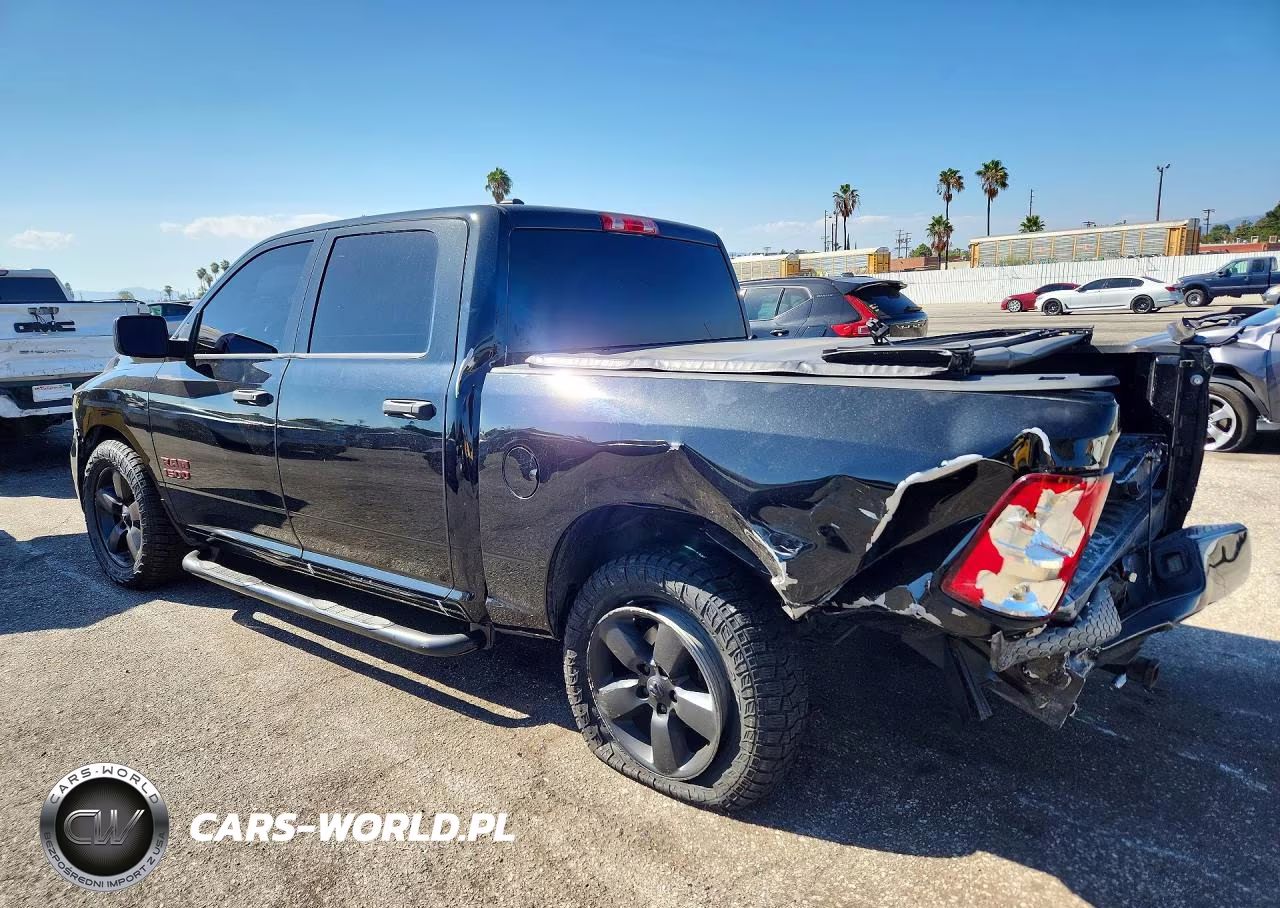2019 Ram 1500 Classic Tradesman VIN:1C6RR6KG2KS521276 - 2