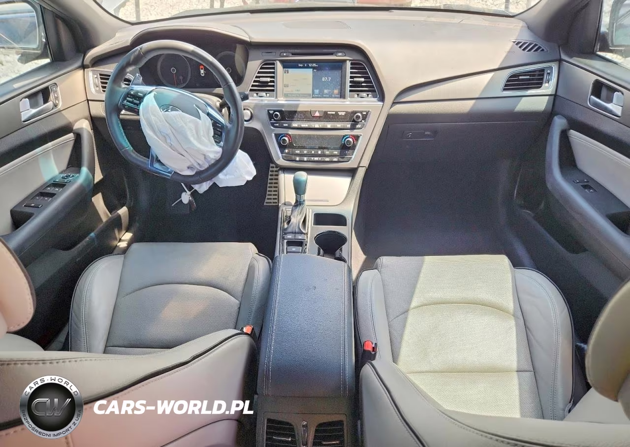 2017 Hyundai Sonata Sport VIN:5NPE34AB1HH577512 - 8