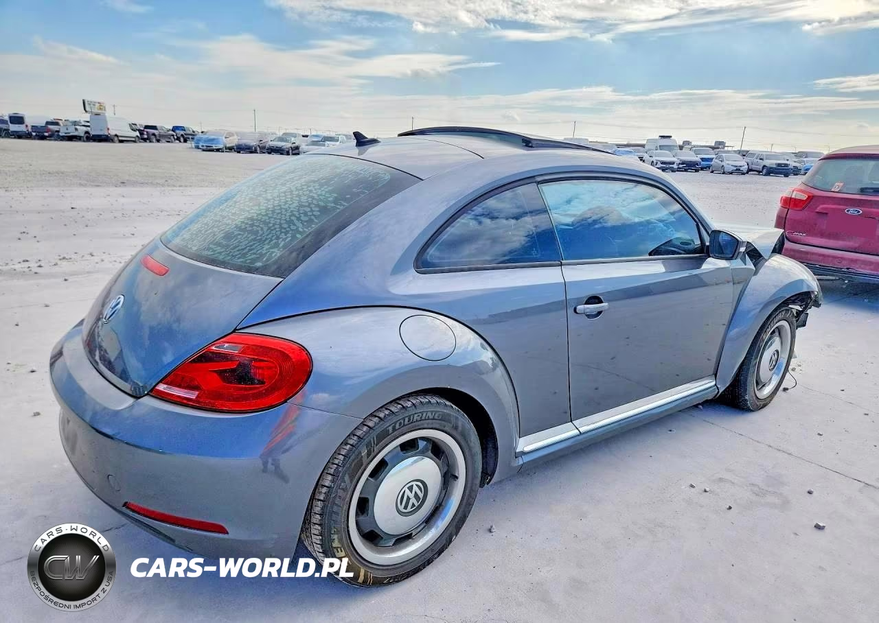 2013 Volkswagen Beetle VIN:3VWJX7AT0DM603788 - 3