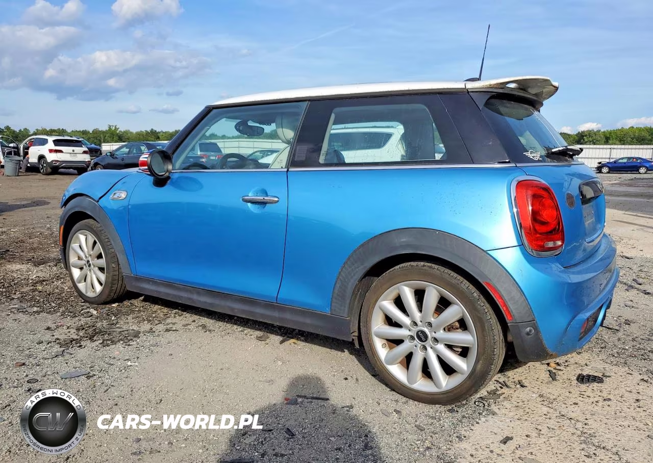 2015 Mini Cooper S VIN:WMWXP7C54F2A38631 - 2