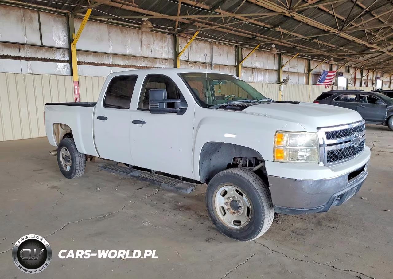 2011 Chevrolet Silverado K2500 Heavy Duty VIN:1GC1KVC83BF236669 - 4