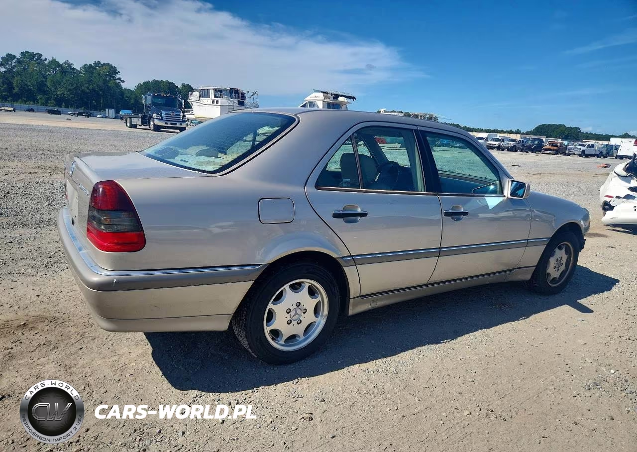 1999 Mercedes-Benz C 230 VIN:WDBHA24G2XA689593 - 3