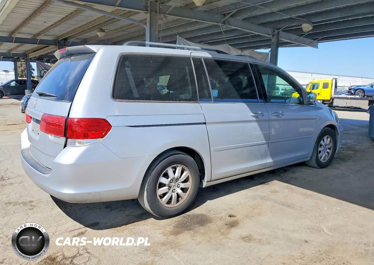 2010 Honda Odyssey Exl VIN:5FNRL3H73AB067034 - 3