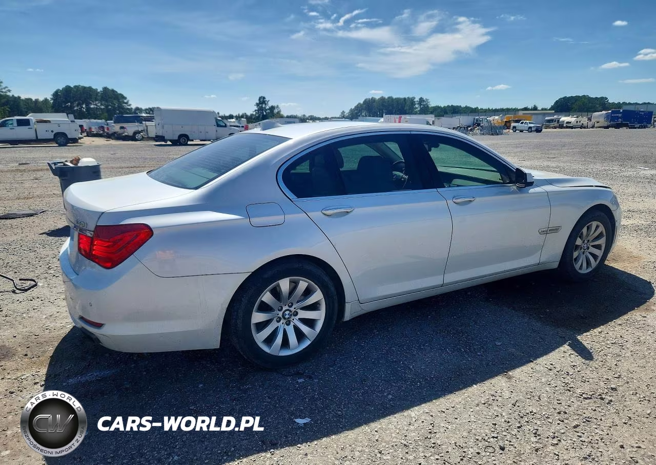 2010 BMW 750 I xDrive VIN:WBAKC6C50ACL67651 - 3