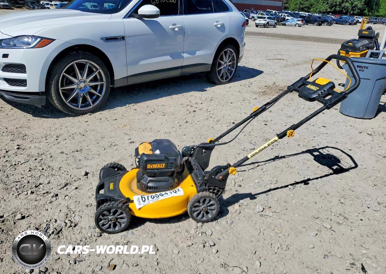2027 Dewalt 26" Electric Mower VIN:0000001F23MK10705 - 2