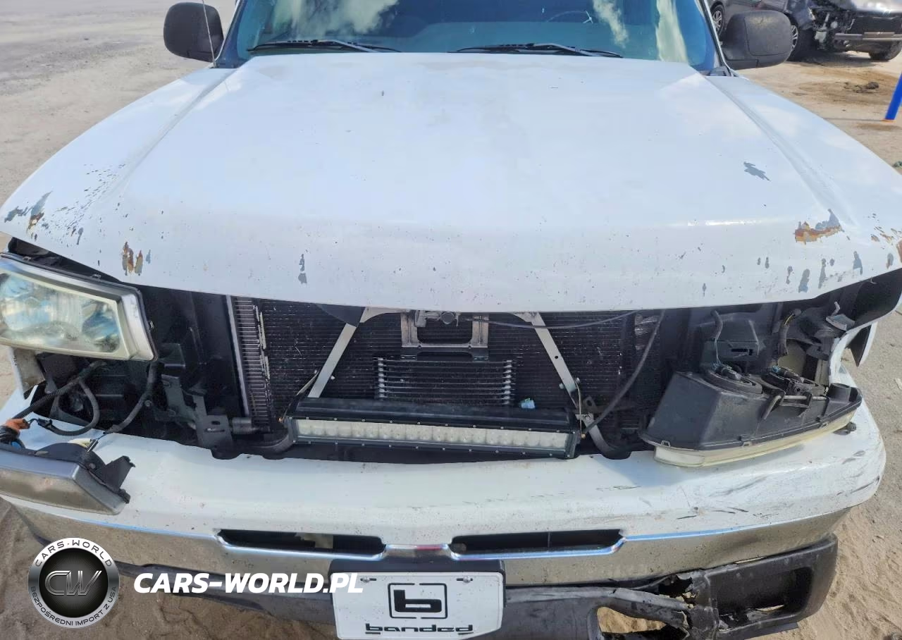2006 Chevrolet Silverado K1500 VIN:2GCEK13T261217252 - 11