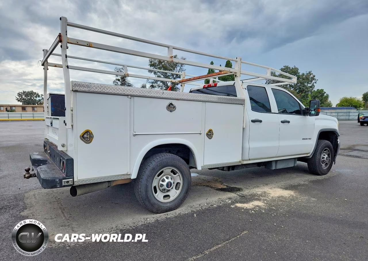 2016 GMC Sierra C2500 Heavy Duty VIN:1GD21RE89GZ157990 - 3