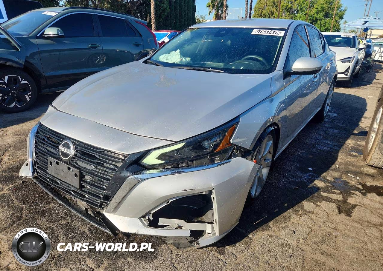 2023 Nissan Altima S
