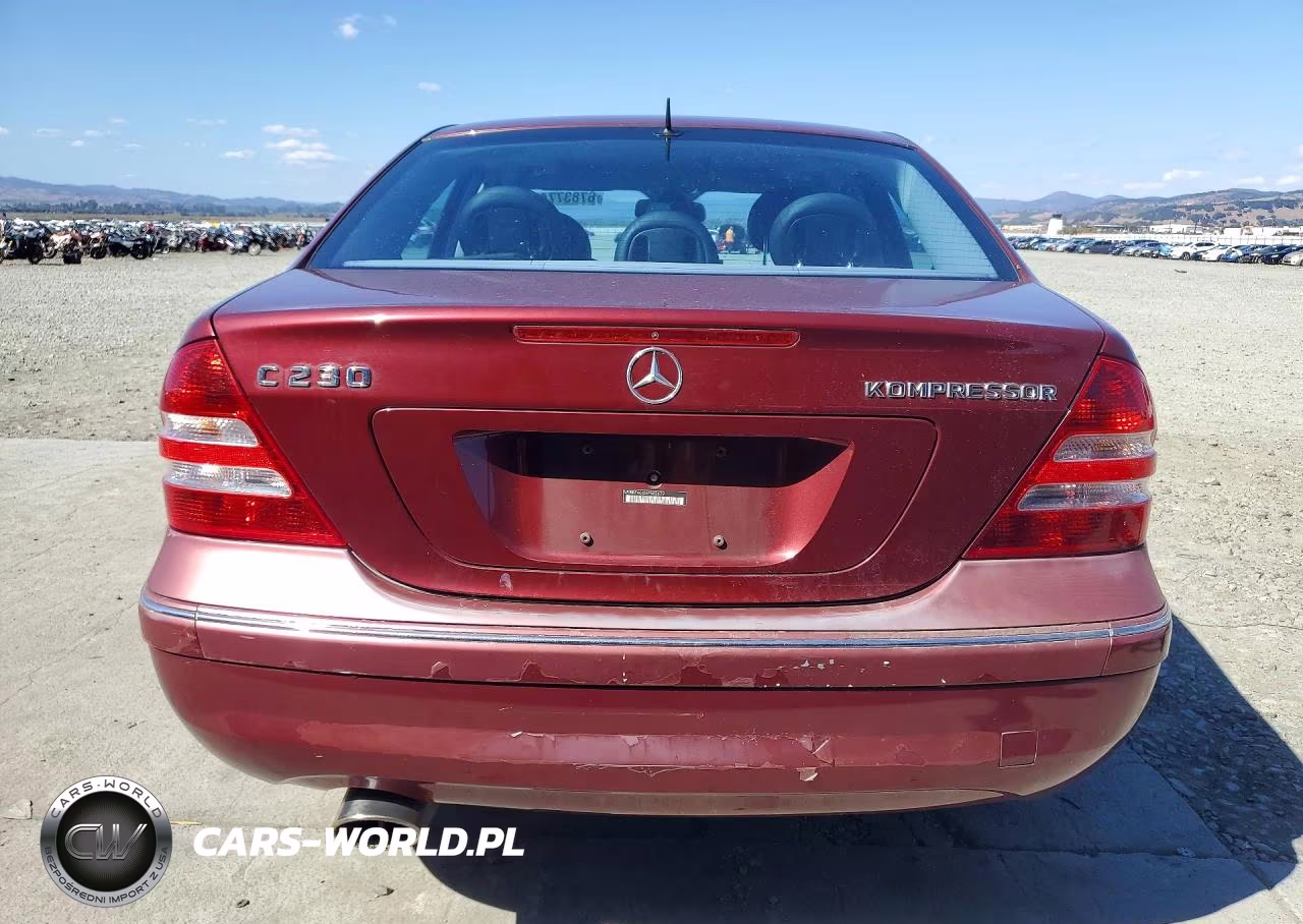 2005 Mercedes-Benz C 230K Sport Sedan VIN:WDBRF40JX5F582679 - 6