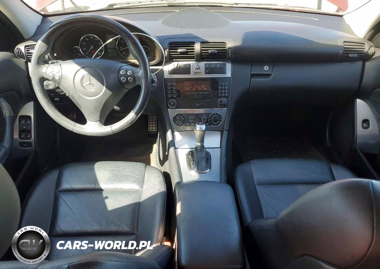 2005 Mercedes-Benz C 230K Sport Sedan VIN:WDBRF40JX5F582679 - 8