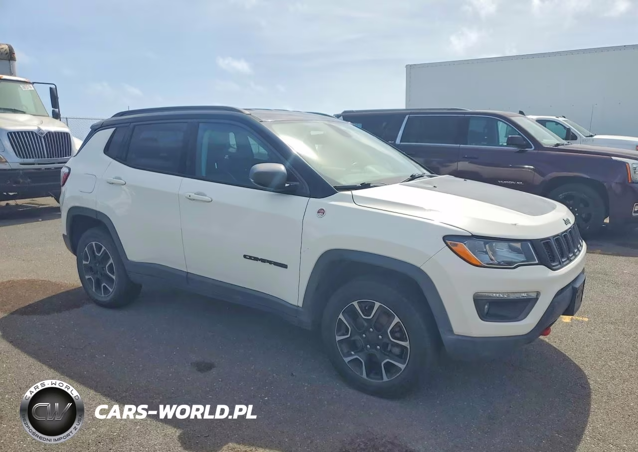 2019 Jeep Compass Trailhawk VIN:3C4NJDDB6KT618192 - 4