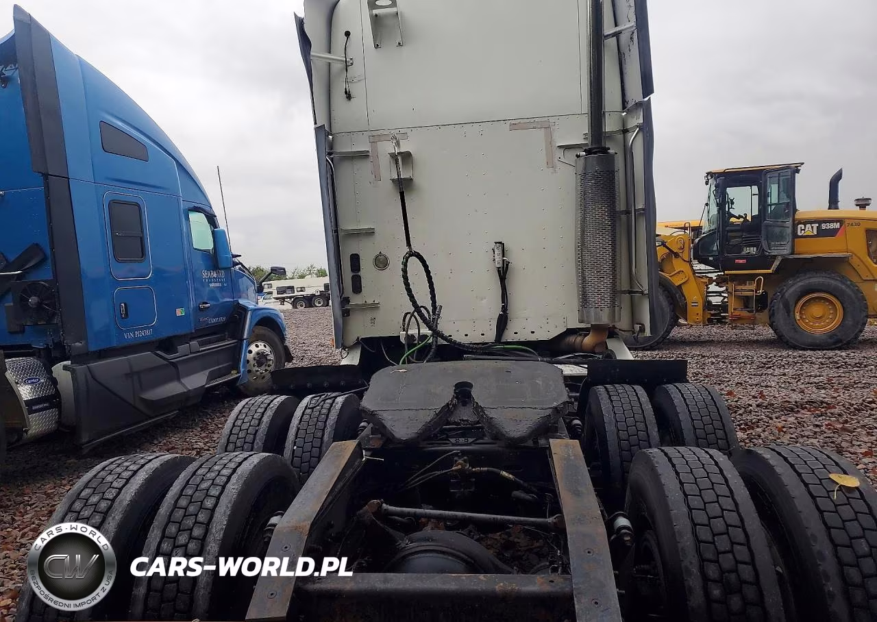 2005 Freightliner Cst120 Semi Truck VIN:1FUJBBCK15LN51219 - 6
