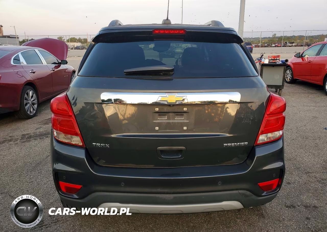 2019 Chevrolet Trax Premier VIN:3GNCJMSB0KL160344 - 6