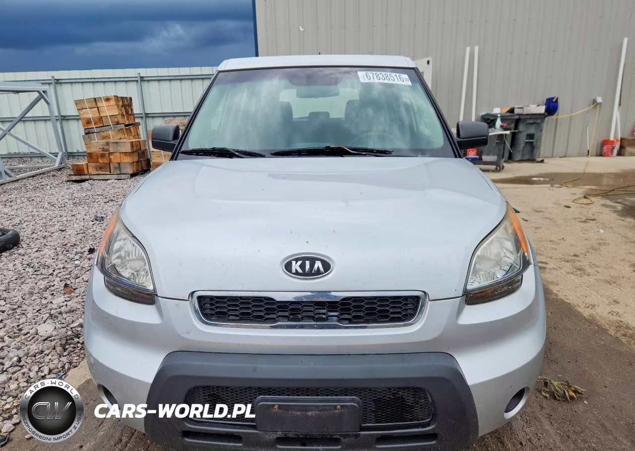 2011 Kia Soul Base VIN:KNDJT2A19B7332303 - 5