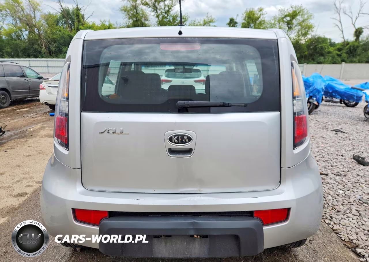 2011 Kia Soul Base VIN:KNDJT2A19B7332303 - 6