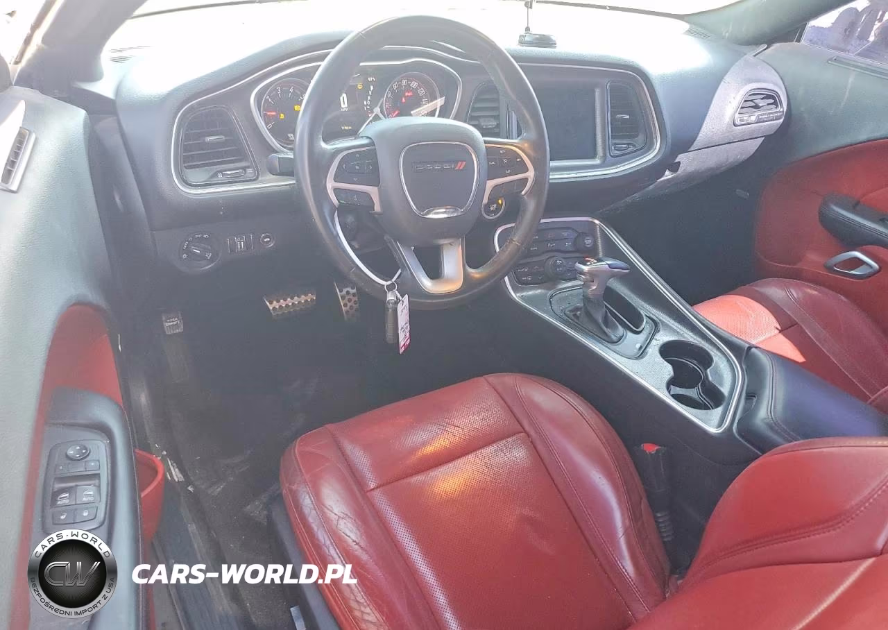 2018 Dodge Challenger Sxt VIN:2C3CDZAG1JH328093 - 8