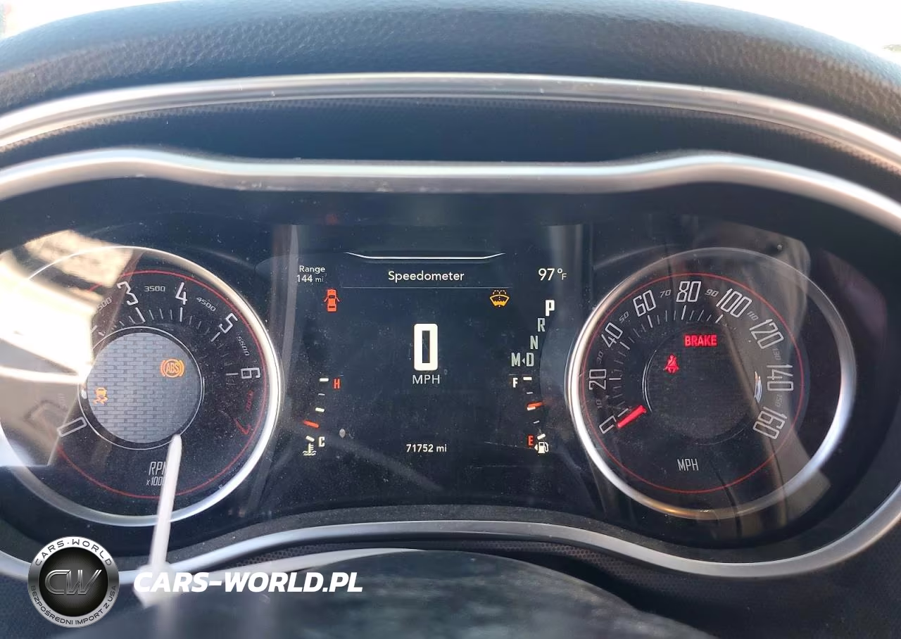 2018 Dodge Challenger Sxt VIN:2C3CDZAG1JH328093 - 9