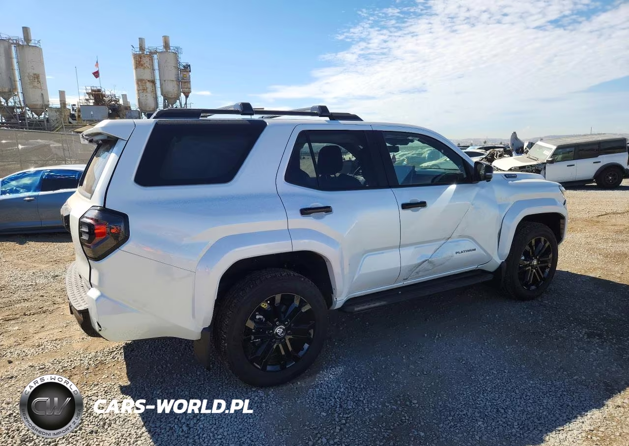 2026 Toyota 4Runner Platinum Hv VIN:JTEVB5BR3T5037149 - 3