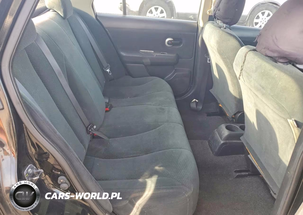 2011 Nissan Versa 1.8 S VIN:3N1BC1AP2BL367976 - 10