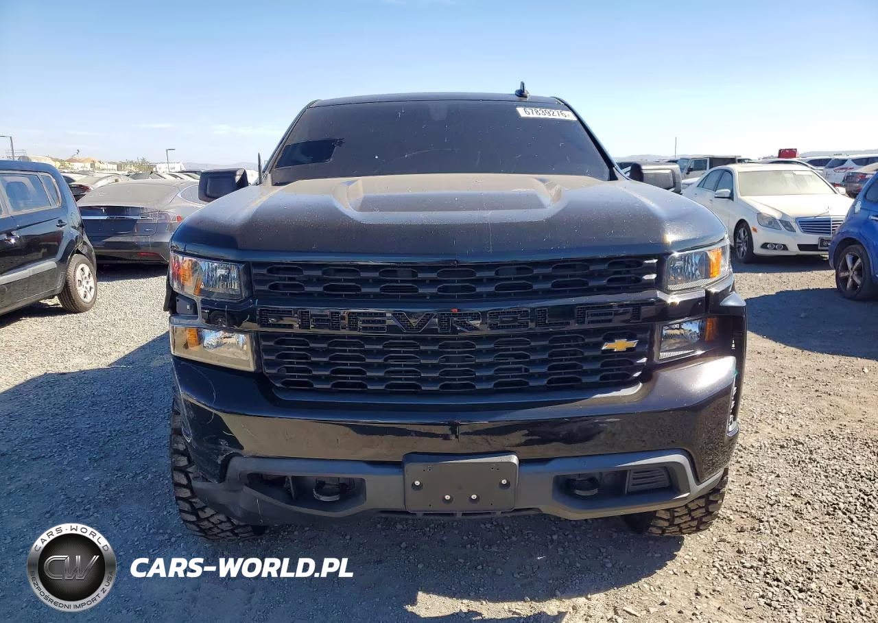 2021 Chevrolet Silverado K1500 Custom VIN:1GCPYBEK1MZ286455 - 5