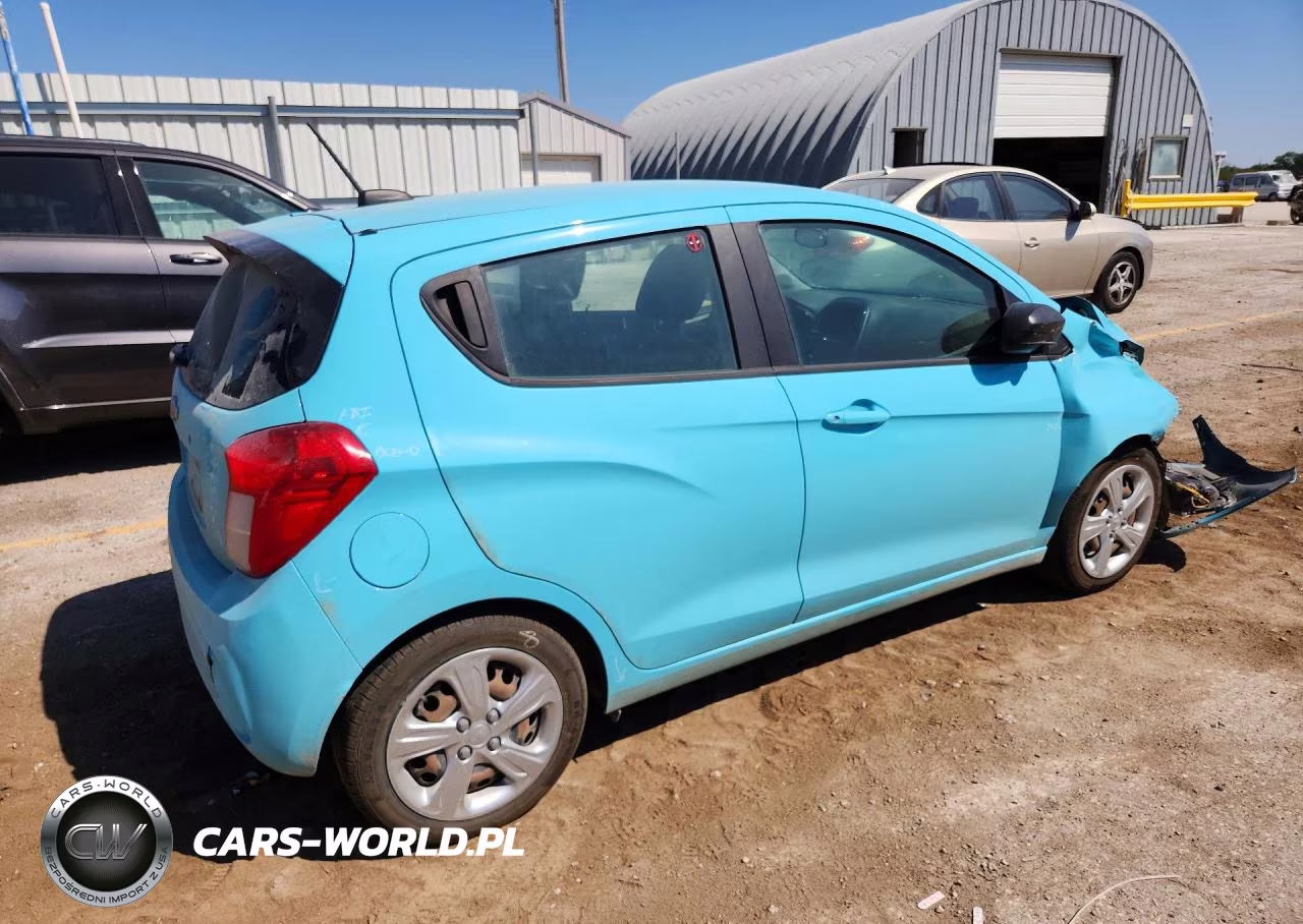 2021 Chevrolet Spark Ls VIN:KL8CB6SA0MC737843 - 3