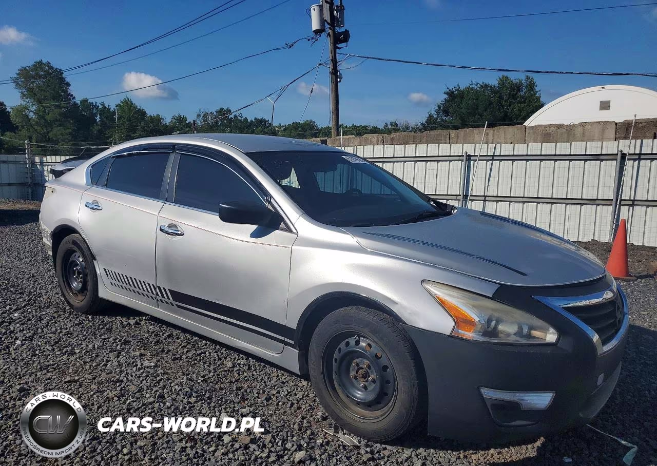 2013 Nissan Altima 2.5 VIN:1N4AL3AP8DC155172 - 4