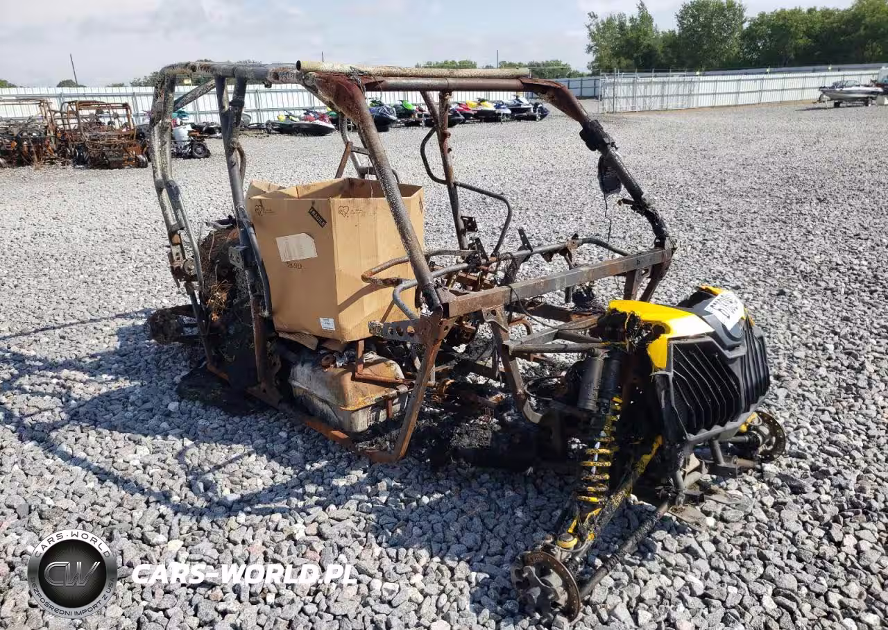 2014 Can-Am Maverick Max 1000R X Rs Dps