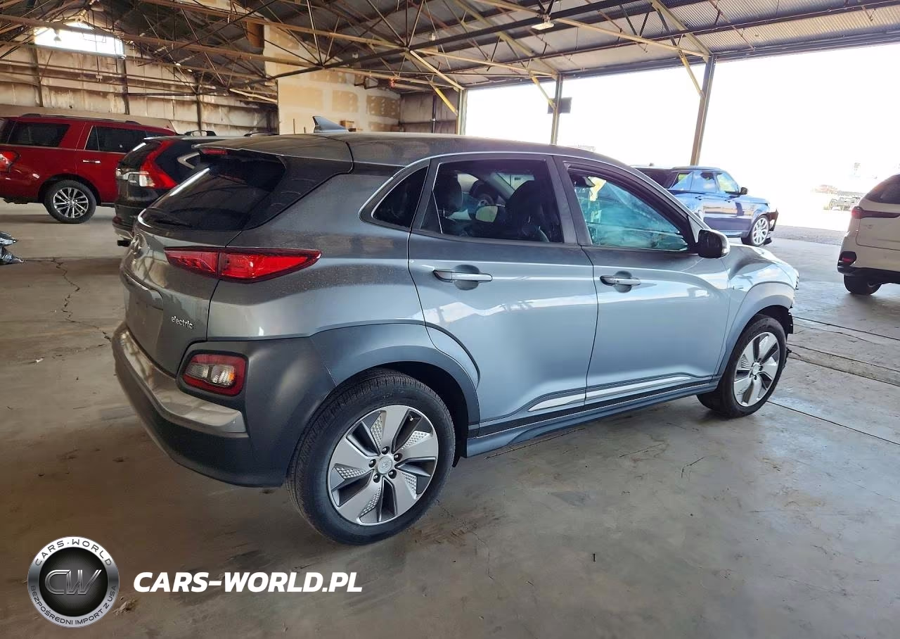 2019 Hyundai Kona Limited VIN:KM8K33AG0KU030801 - 3