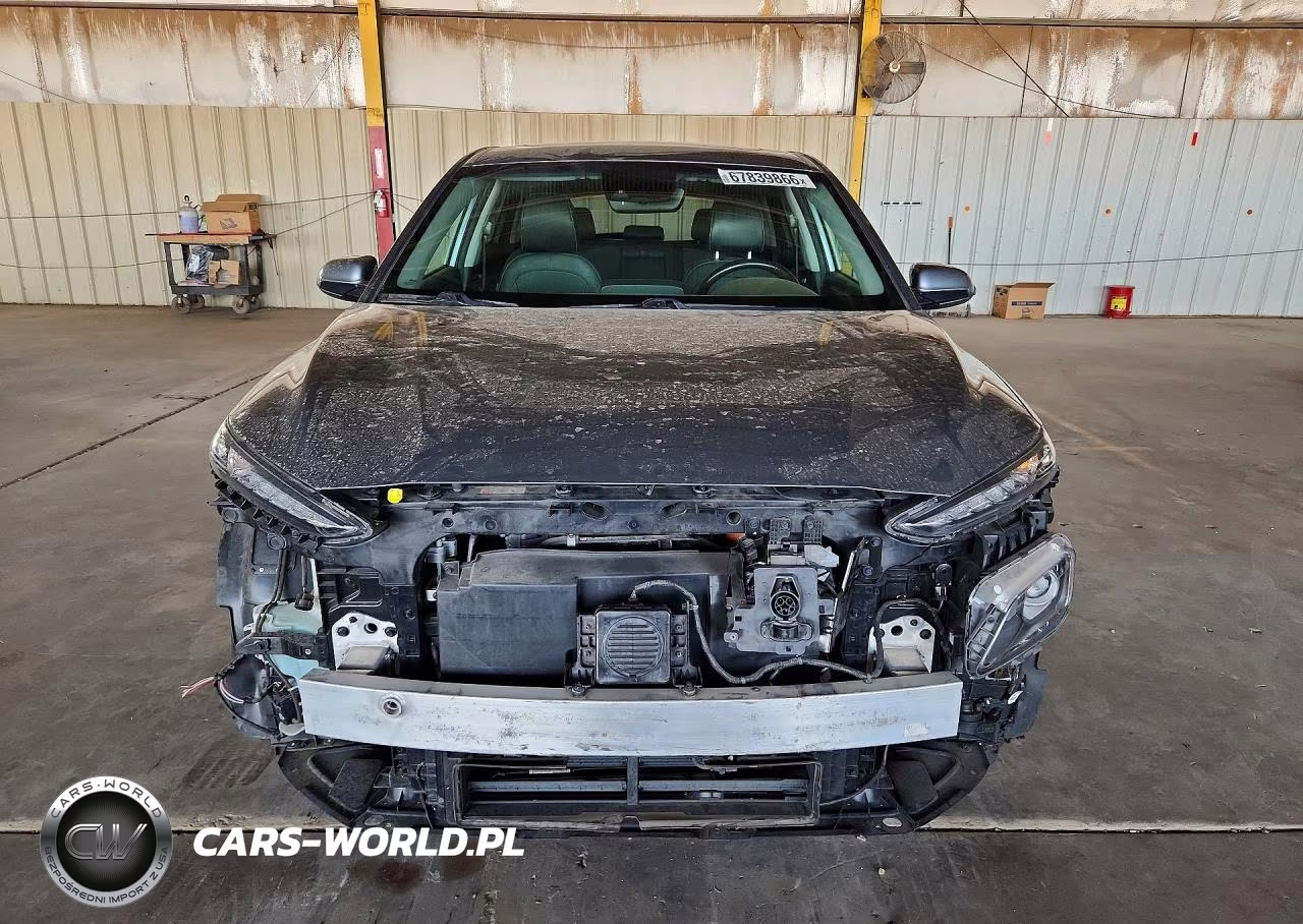 2019 Hyundai Kona Limited VIN:KM8K33AG0KU030801 - 5