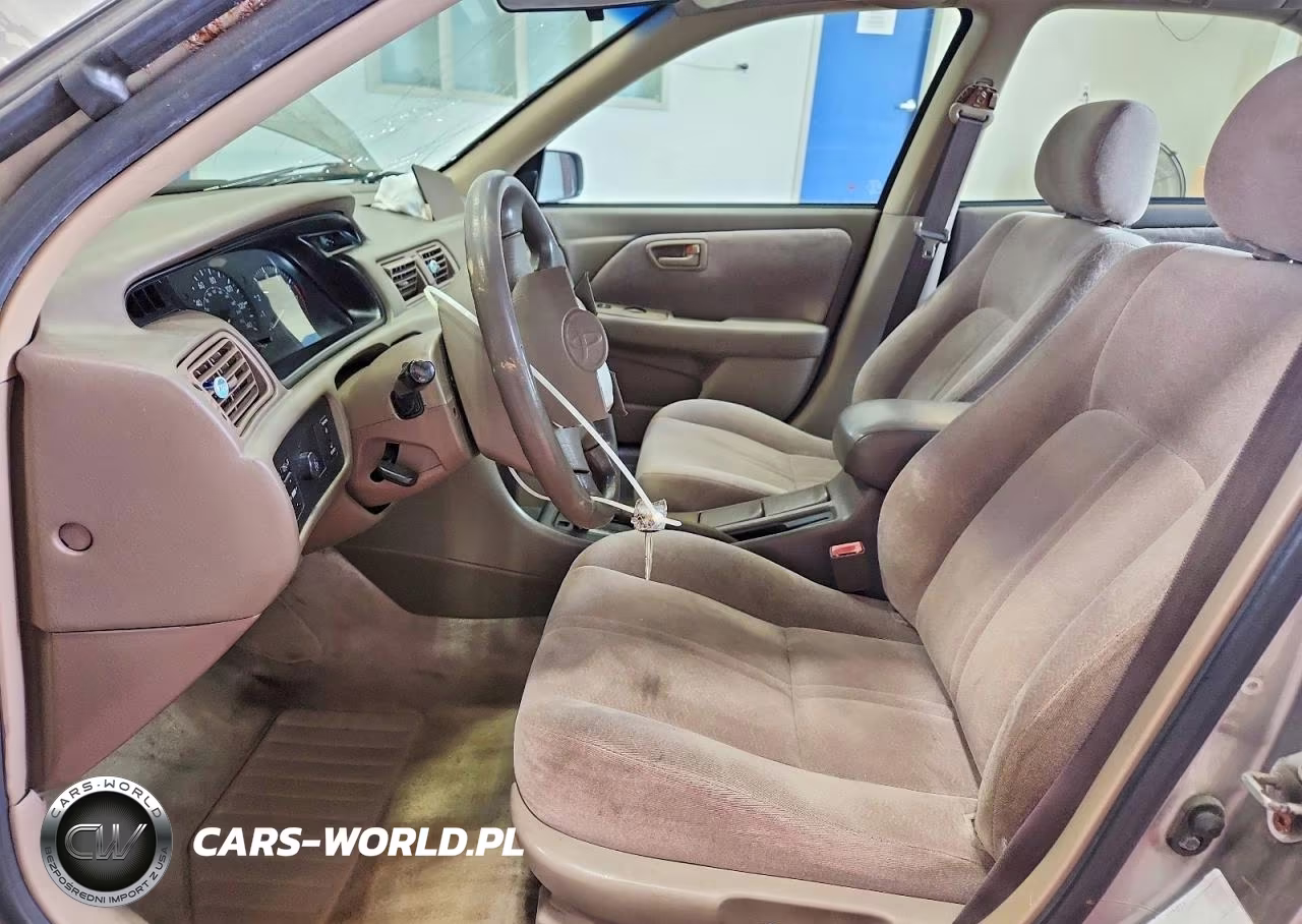 1999 Toyota Camry Le VIN:JT2BG22K0X0373427 - 7