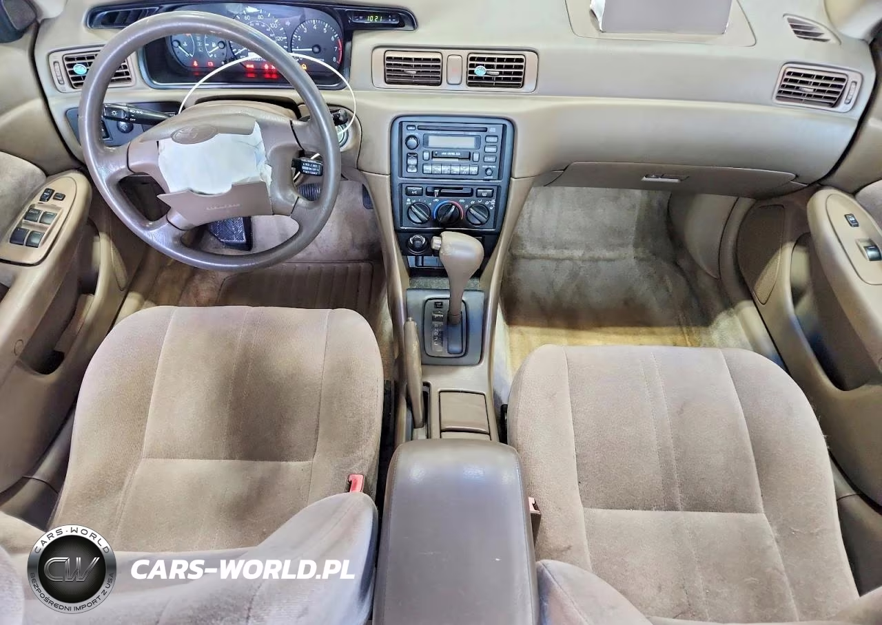 1999 Toyota Camry Le VIN:JT2BG22K0X0373427 - 8