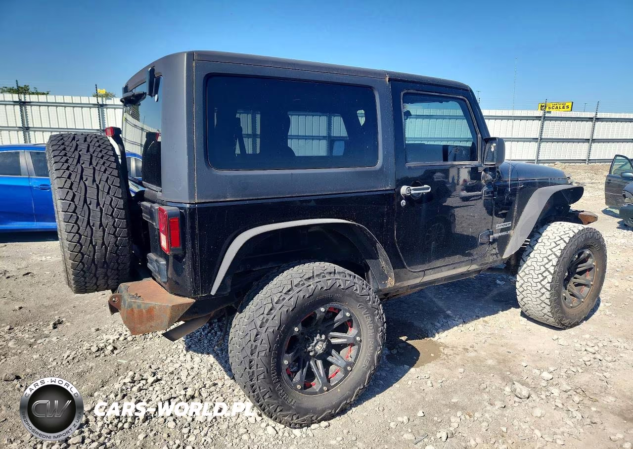 2011 Jeep Wrangler Sport VIN:1J4AA2D11BL550898 - 3