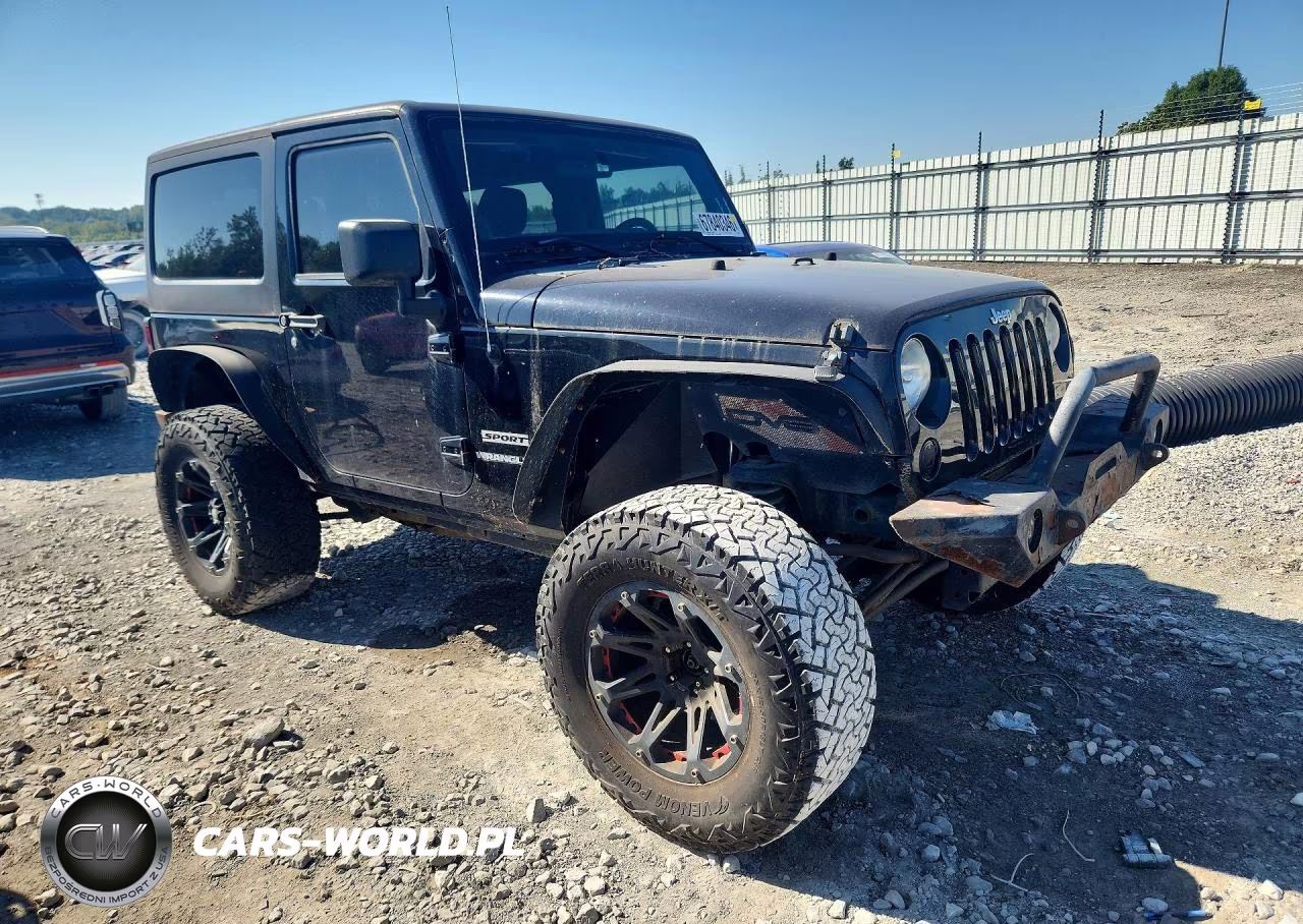 2011 Jeep Wrangler Sport VIN:1J4AA2D11BL550898 - 4