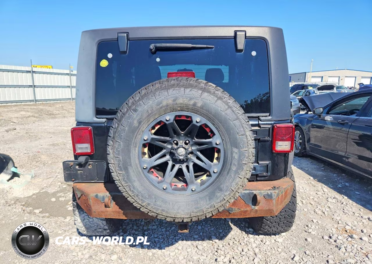 2011 Jeep Wrangler Sport VIN:1J4AA2D11BL550898 - 6