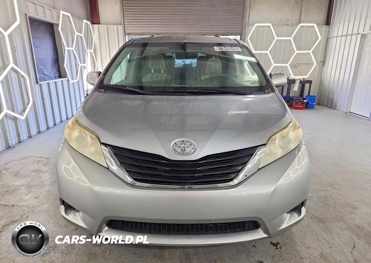 2014 Toyota Sienna Le VIN:5TDKK3DC9ES464689 - 5