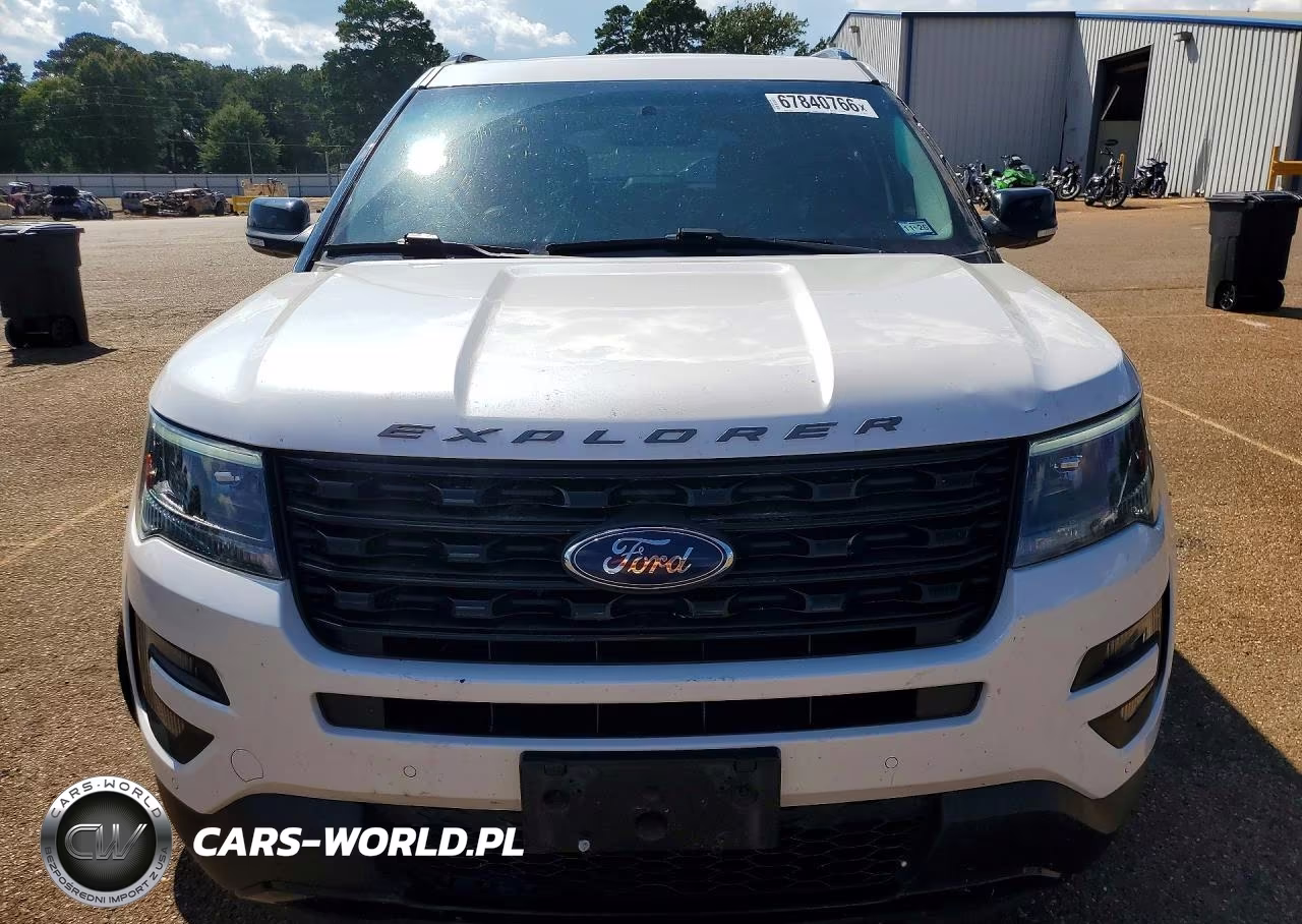 2016 Ford Explorer Sport VIN:1FM5K8GT8GGA95323 - 5