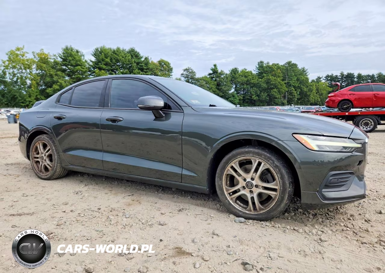 2020 Volvo S60 T5 Momentum VIN:7JR102FK3LG039803 - 4
