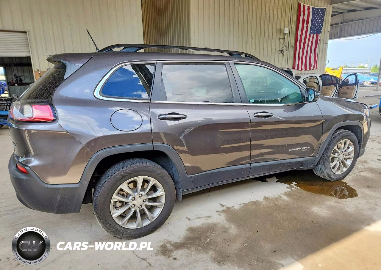 2022 Jeep Cherokee Latitude Lux VIN:1C4PJLMX1ND503296 - 3