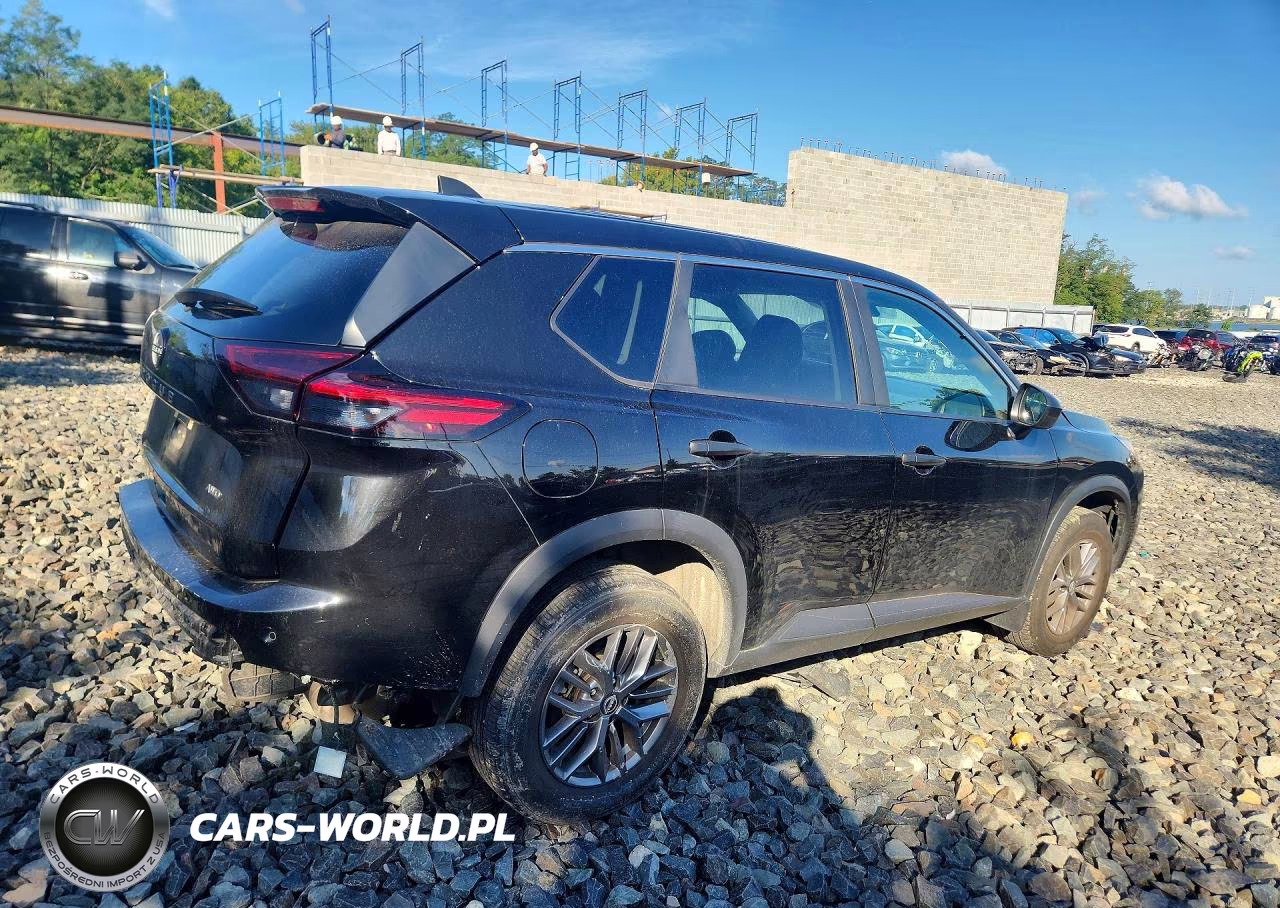 2024 Nissan Rogue S VIN:5N1BT3AB2RC688897 - 3