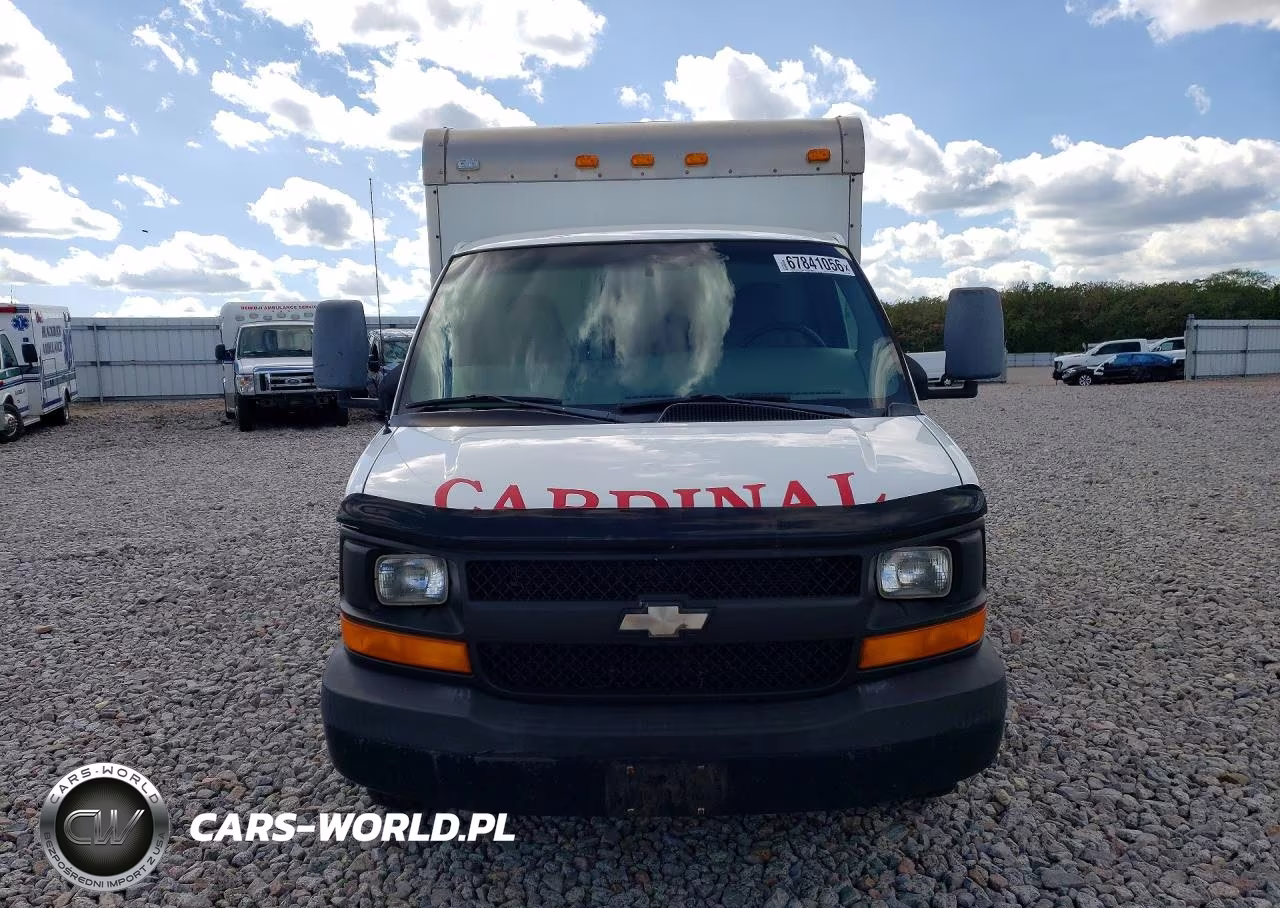 2005 Chevrolet Express G3500 VIN:1GBHG31UX51255455 - 5