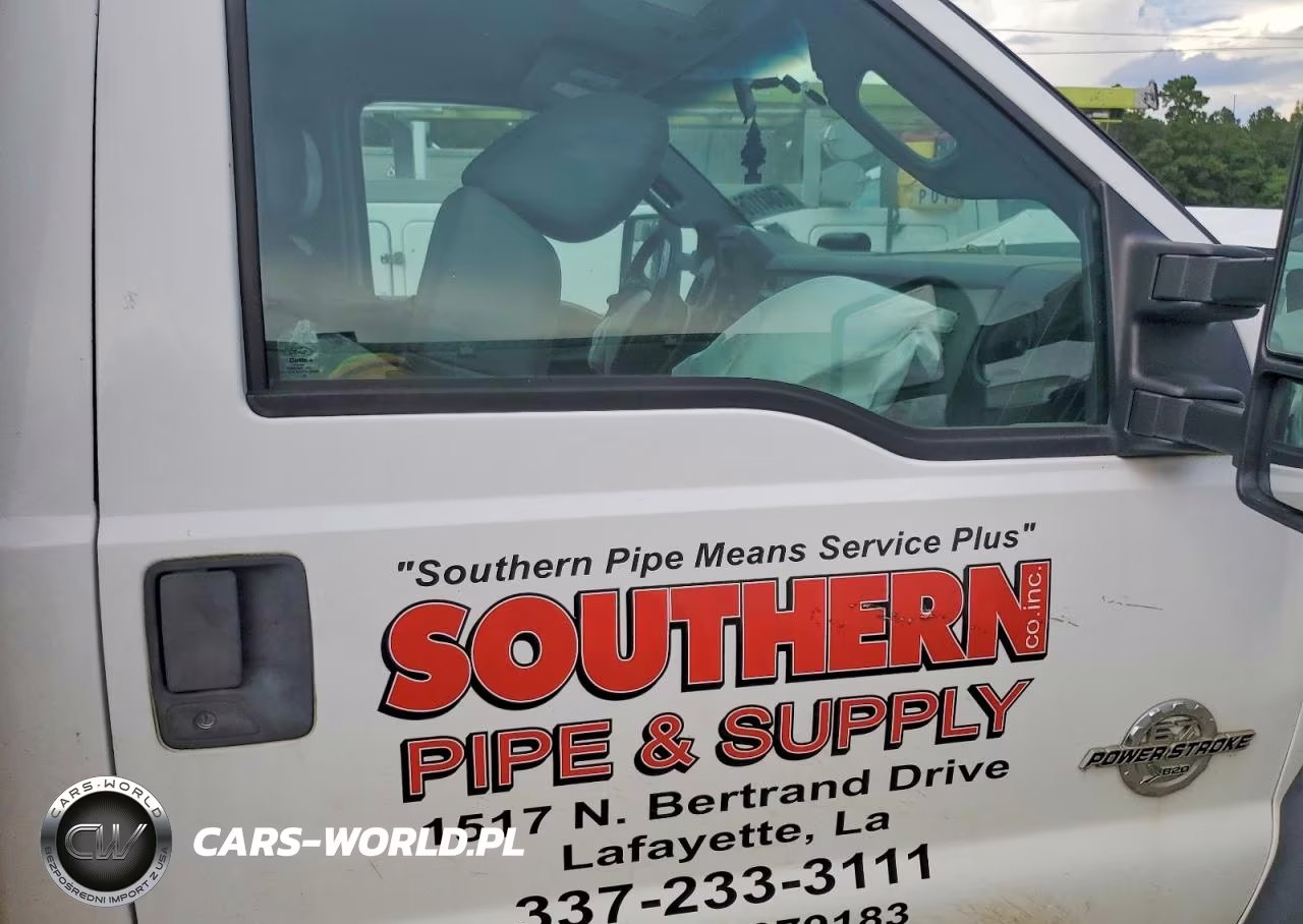 2015 Ford F450 Super Duty VIN:1FDUF4GT3FED36353 - 10