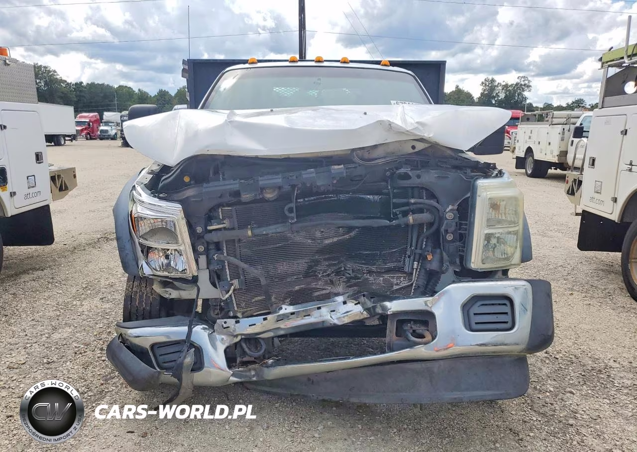 2015 Ford F450 Super Duty VIN:1FDUF4GT3FED36353 - 5