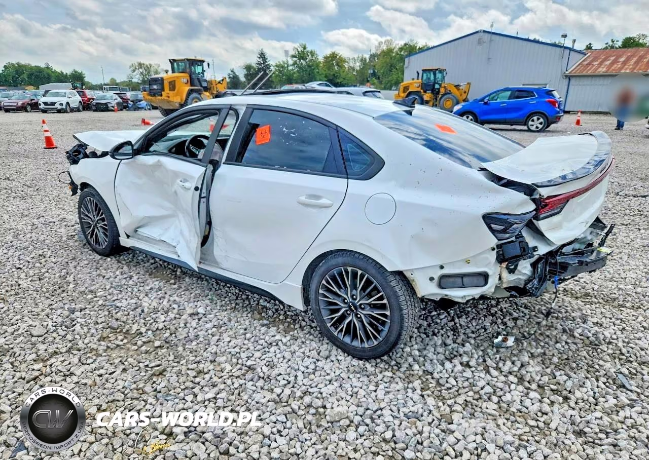2022 Kia Forte Gt Line VIN:3KPF54AD9NE510334 - 2