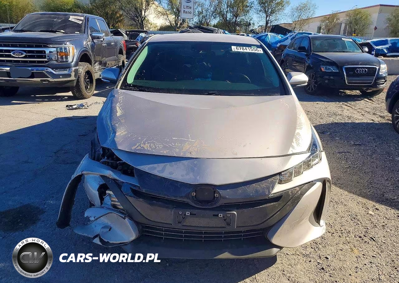 2017 Toyota Prius Prime Premium VIN:JTDKARFP2H3016239 - 5