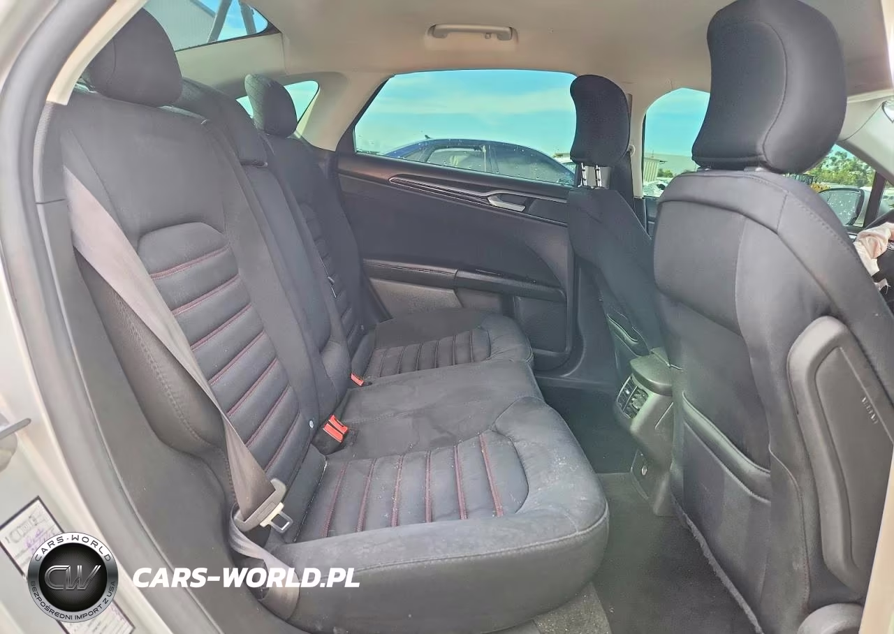 2016 Ford Fusion Se VIN:3FA6P0H79GR159879 - 10