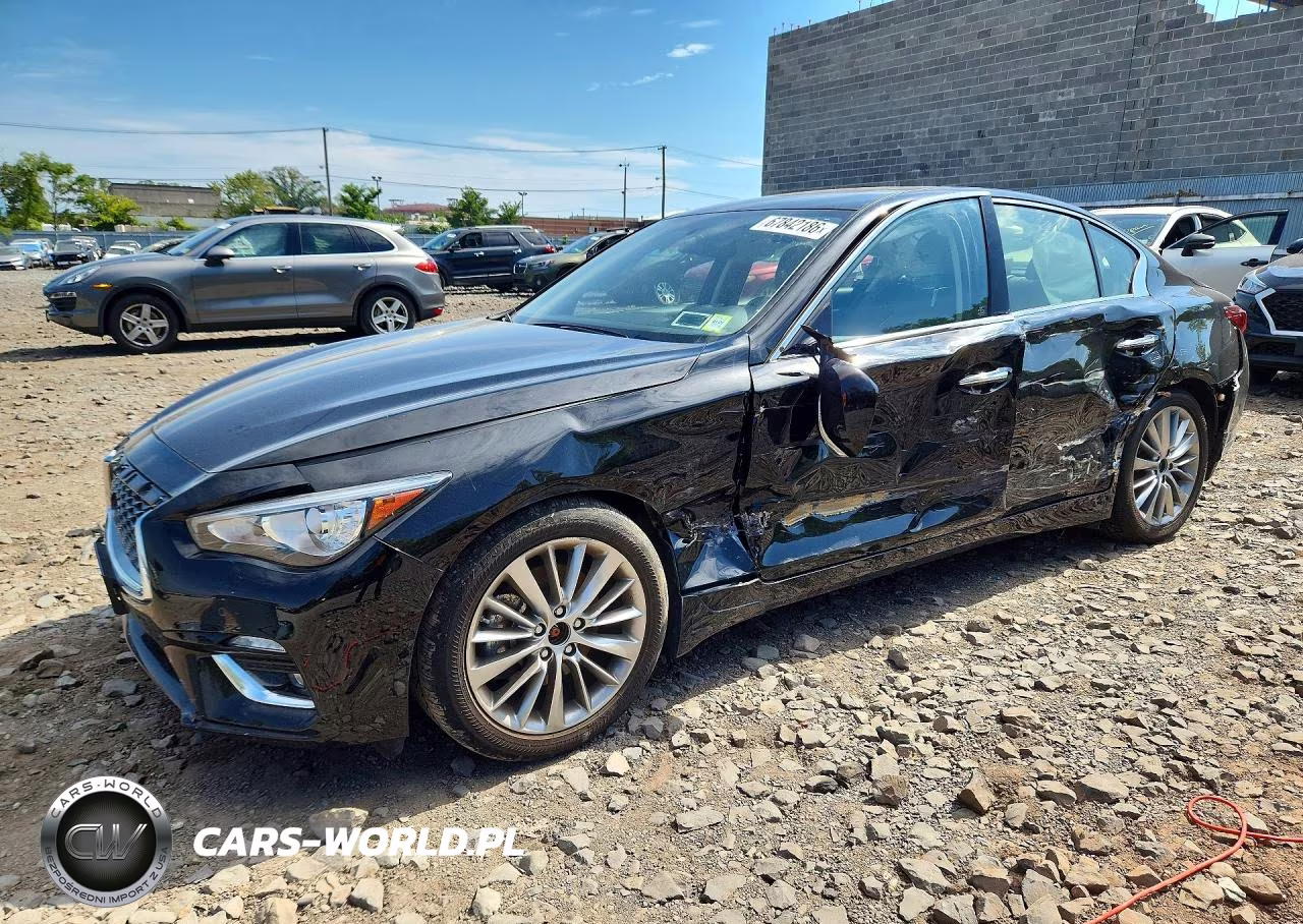 2024 Infiniti Q50 Luxe